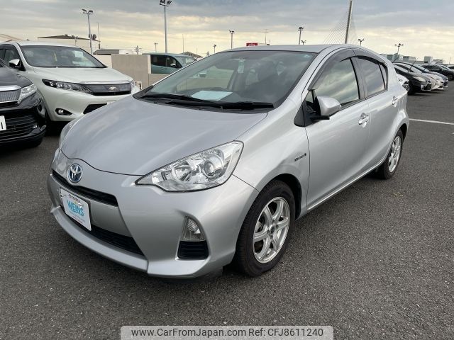 toyota aqua 2013 AF-NHP10-6233315 image 1