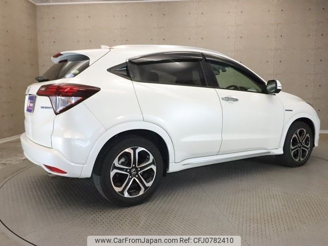 honda vezel 2017 -HONDA--VEZEL DAA-RU3--RU3-1242156---HONDA--VEZEL DAA-RU3--RU3-1242156- image 2