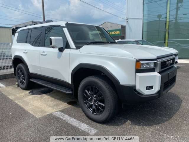 toyota land-cruiser-wagon 2025 CFJ1614466 image 1