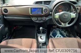 toyota vitz 2013 TE4699