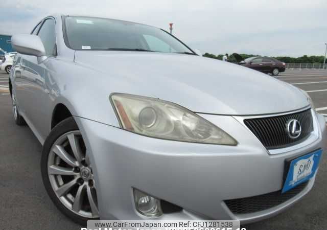 lexus is 2006 646828-Y2025060061F-12 image 1