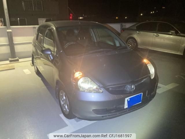 honda fit 2002 CFJ1681597 image 1
