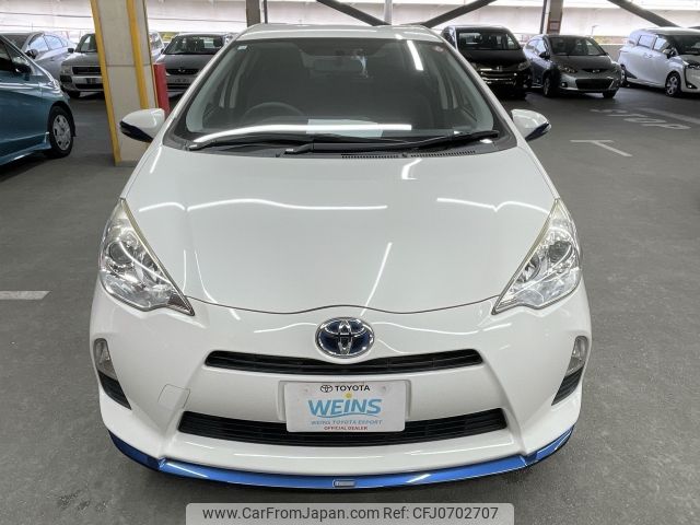 toyota aqua 2014 AF-NHP10-6352703 image 2