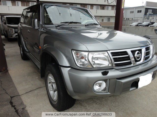 nissan safari 2004 AUTOSERVER_F6_2142_59 image 1