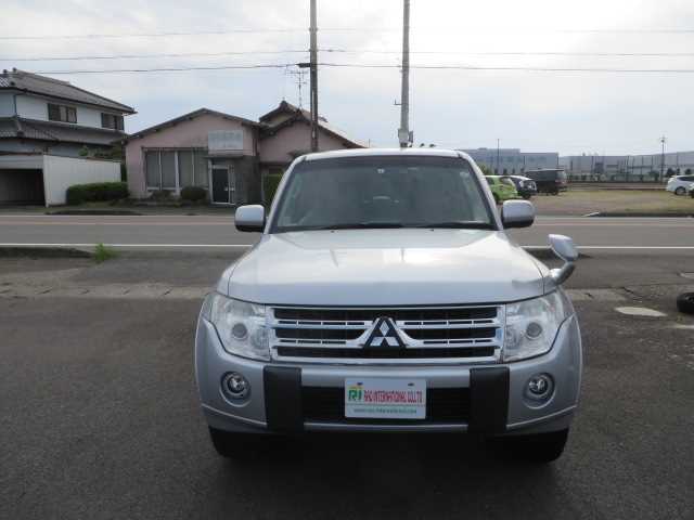 Used MITSUBISHI PAJERO 2011/Apr CFJ6823758 in good condition for sale