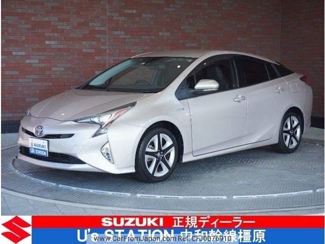 toyota prius 2016 -TOYOTA--Prius DAA-ZVW51--ZVW51-8013586---TOYOTA--Prius DAA-ZVW51--ZVW51-8013586- image 1