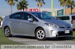 toyota prius 2014 -TOYOTA--Prius DAA-ZVW30--ZVW30-1801643---TOYOTA--Prius DAA-ZVW30--ZVW30-1801643-