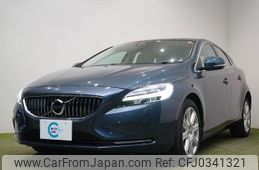 volvo v40 2017 -VOLVO 【杉並 310ﾅ58】--Volvo V40 MD4204T--J2465533---VOLVO 【杉並 310ﾅ58】--Volvo V40 MD4204T--J2465533-