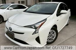 toyota prius 2018 CFJ1727749