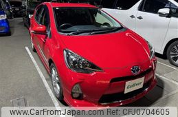 toyota aqua 2012 -TOYOTA--AQUA DAA-NHP10--NHP10-6051608---TOYOTA--AQUA DAA-NHP10--NHP10-6051608-