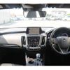 toyota crown 2018 CFJ1646995 image 17
