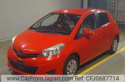 toyota vitz 2013 -TOYOTA--Vitz DBA-NSP130--NSP130-2130008---TOYOTA--Vitz DBA-NSP130--NSP130-2130008-