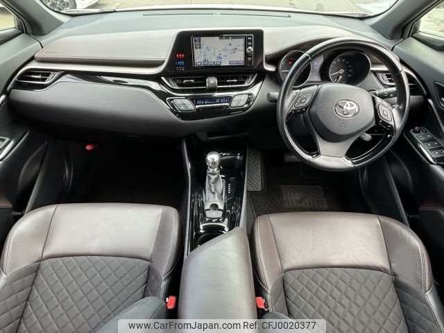 toyota c-hr 2017 -TOYOTA--C-HR DAA-ZYX10--ZYX10-2071352---TOYOTA--C-HR DAA-ZYX10--ZYX10-2071352- image 2