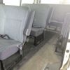 toyota hiace-wagon 2001 CFJ1783470 image 9
