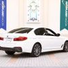 bmw 5-series 2018 quick_quick_JB30_WBAJB32010WW01277 image 2