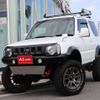 suzuki jimny-sierra 2000 -SUZUKI--Jimny Sierra TA-JB43Wｶｲ--JB43W-100812---SUZUKI--Jimny Sierra TA-JB43Wｶｲ--JB43W-100812- image 1