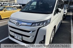 toyota noah 2023 quick_quick_6AA-ZWR90W_ZWR90-0074999