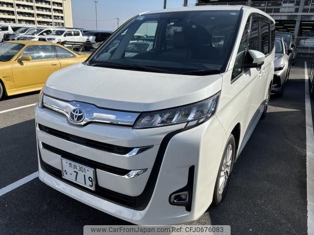 toyota noah 2023 quick_quick_6AA-ZWR90W_ZWR90-0074999 image 1