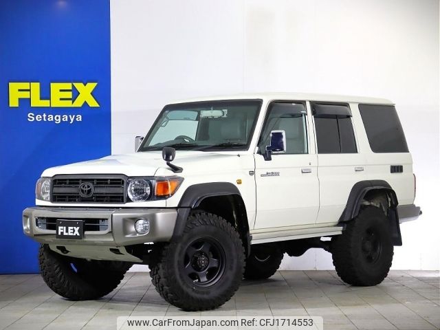 toyota land-cruiser 2014 CFJ1714553 image 1