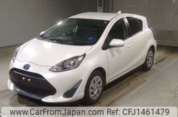 toyota aqua 2020 -TOYOTA--AQUA 6AA-NHP10--NHP10-2700136---TOYOTA--AQUA 6AA-NHP10--NHP10-2700136-