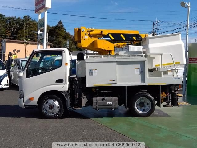 hino dutro 2019 -HINO--Hino Dutoro XZU675M--XZU675-0010698---HINO--Hino Dutoro XZU675M--XZU675-0010698- image 2