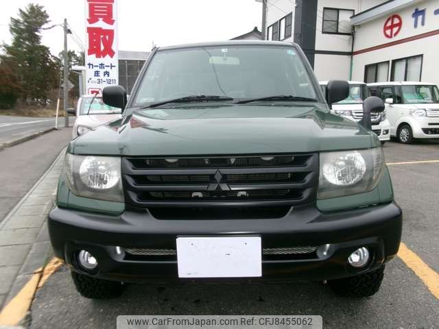 mitsubishi pajero-io 2004 CFJ8455062 image 2