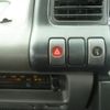 isuzu elf-truck 2004 CFJ1738208 image 21