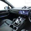 porsche cayenne 2018 GOO_JP_700250572030240927001 image 12