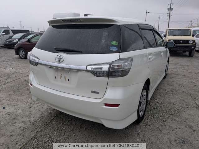 toyota wish 2013 CFJ1830402 image 2