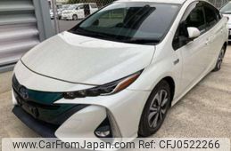 toyota prius-phv 2017 quick_quick_DLA-ZVW52_ZVW52-3010091