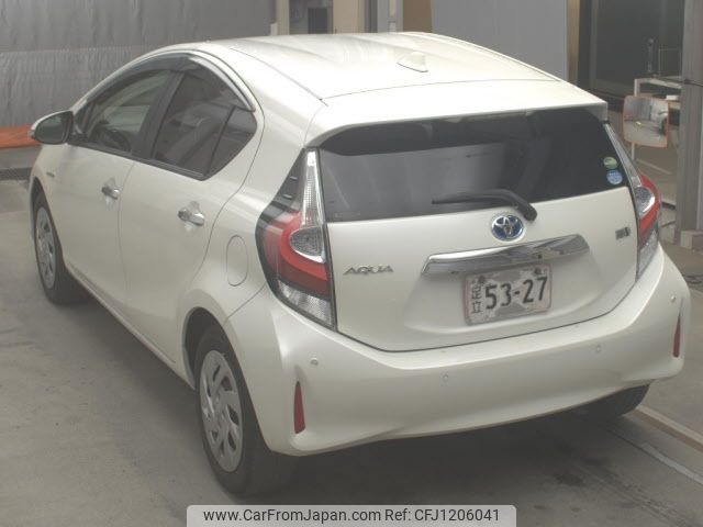 toyota aqua 2018 -TOYOTA--AQUA NHP10--2595517---TOYOTA--AQUA NHP10--2595517- image 2