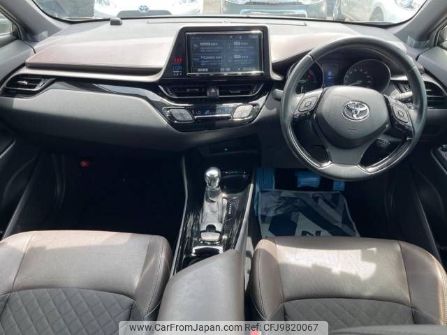 toyota c-hr 2017 -TOYOTA--C-HR DAA-ZYX10--ZYX10-2056008---TOYOTA--C-HR DAA-ZYX10--ZYX10-2056008- image 2