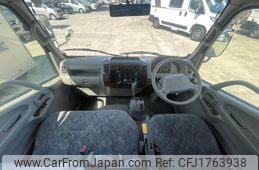 toyota camroad 2013 CFJ1763938