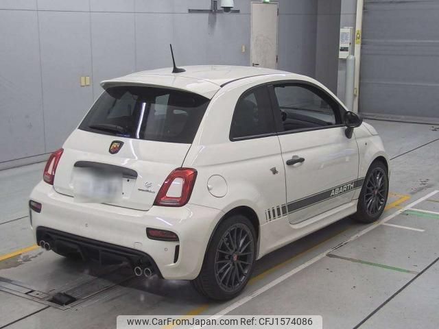 abarth 595 2023 CFJ1574086 image 2