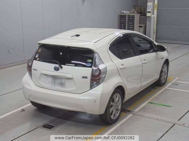 toyota aqua 2012 -TOYOTA 【豊橋 532ﾅ5588】--AQUA DAA-NHP10--NHP10-6064613---TOYOTA 【豊橋 532ﾅ5588】--AQUA DAA-NHP10--NHP10-6064613- image 2