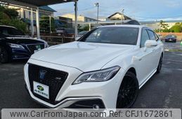 toyota crown 2018 CFJ1672861