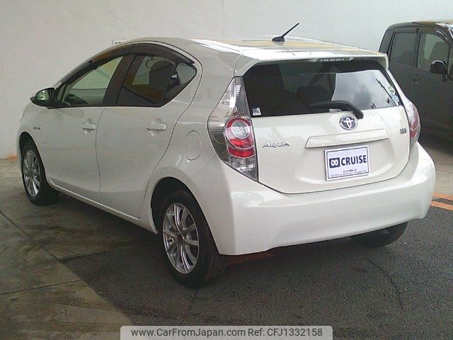 toyota aqua 2014 -TOYOTA--AQUA NHP10--6298399---TOYOTA--AQUA NHP10--6298399- image 2