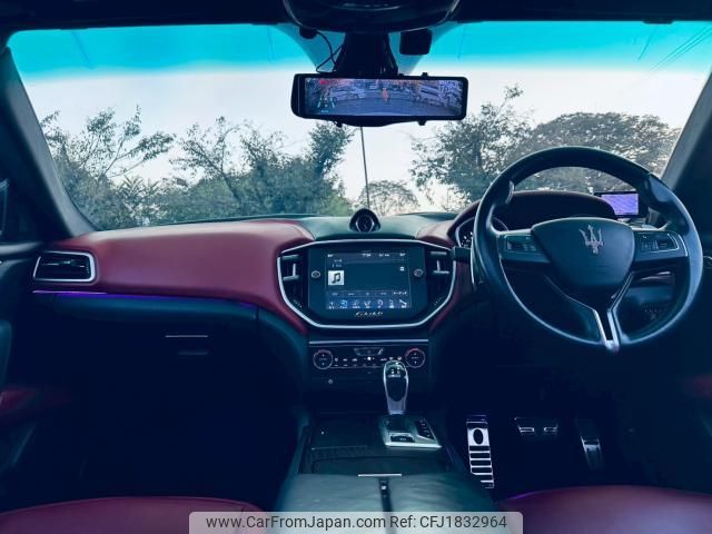 maserati ghibli 2015 CFJ1832964 image 2