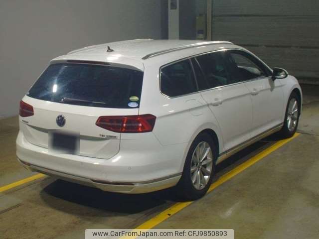 volkswagen passat-variant 2017 -VOLKSWAGEN--VW Passat Variant DBA-3CCZE--WVWZZZ3CZHE122762---VOLKSWAGEN--VW Passat Variant DBA-3CCZE--WVWZZZ3CZHE122762- image 2