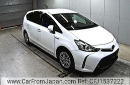 toyota prius-α 2019 CFJ1537222