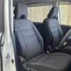 nissan serena 2018 CFJ1480638 image 9