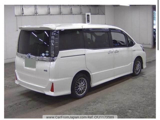 toyota voxy 2016 quick_quick_DAA-ZWR80W_0216240 image 2
