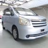 toyota noah 2010 ENHANCEAUTO_1_ea294403 image 1