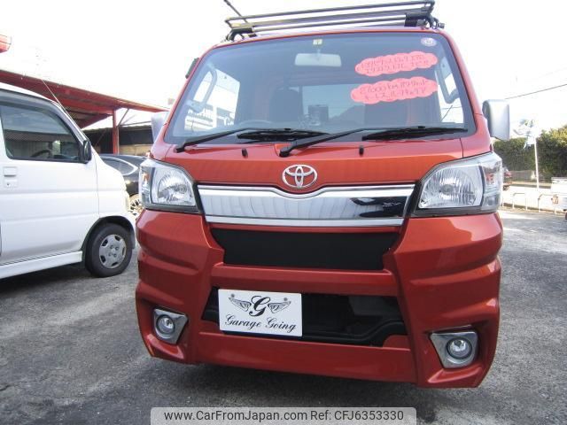 Toyota pixis truck