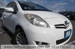 toyota vitz 2009 CFJ1790501