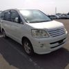 toyota noah 2004 CFJ1551637 image 3