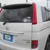 toyota isis 2011 CFJ1807248 image 3