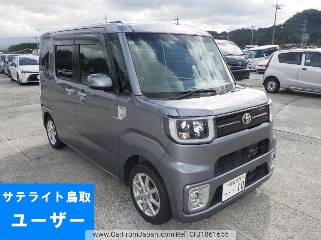 toyota pixis-mega 2017 CFJ1861655 image 1
