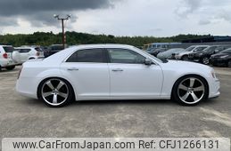 others chrysler-300 2015 NIKYO_SS27323