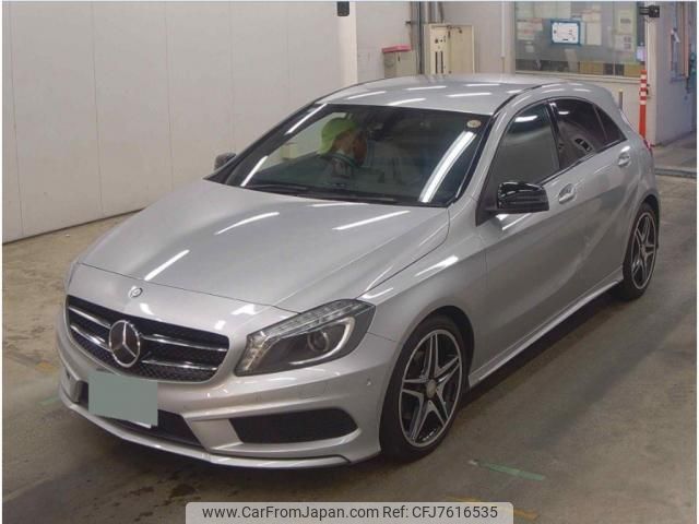 mercedes-benz a-class 2015 CFJ7616535 image 1